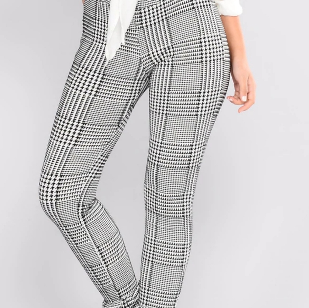 Pants - Picture 3 of 5